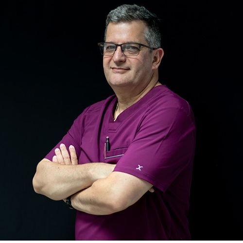 Dr. Rodolfo Osthoff Rueda